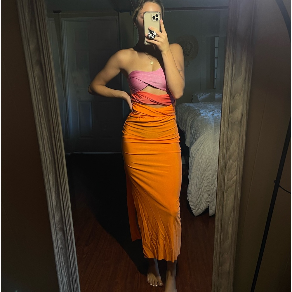 Trend block color strapless dress